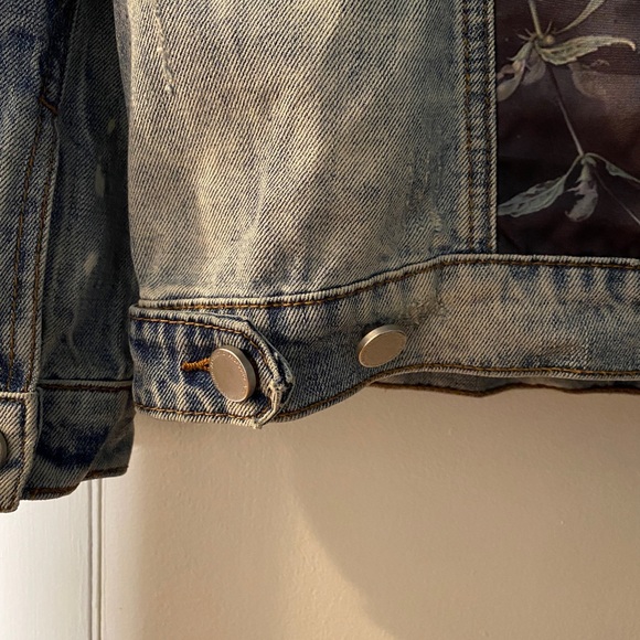 Profound Aesthetic - Still Life (Printed Floral Patch) Denim Jacket - Picture 8 of 12